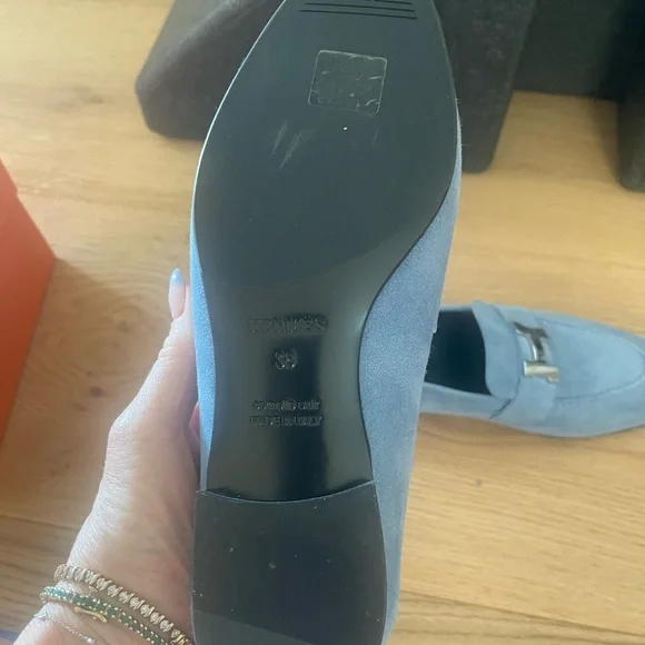 Paris loafer HERMES SIZE 8 New ( bought in Italy last week purchased wrong size